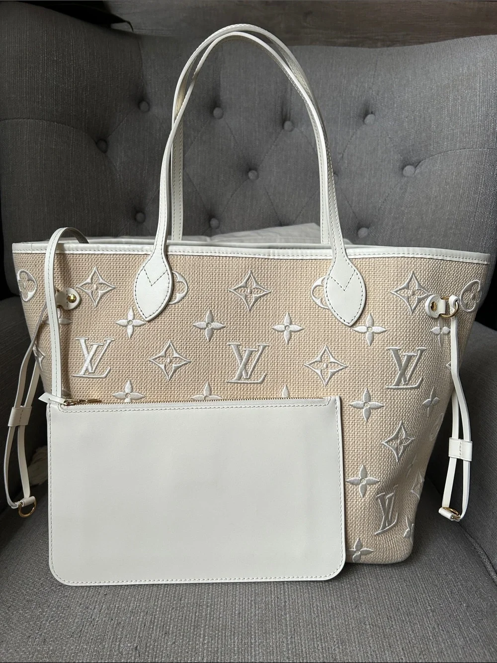 Louis Vuitton Monogram Embroidered Neverfull MM Tote🌟RARE🌟